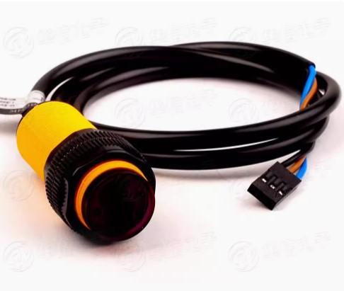 Sensor Inframerah untuk Deteksi Ketinggian Cairan E18-D80NK